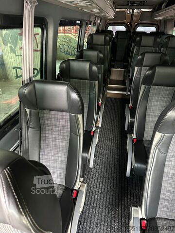 Minibus Mercedes-Benz MB Sprinter