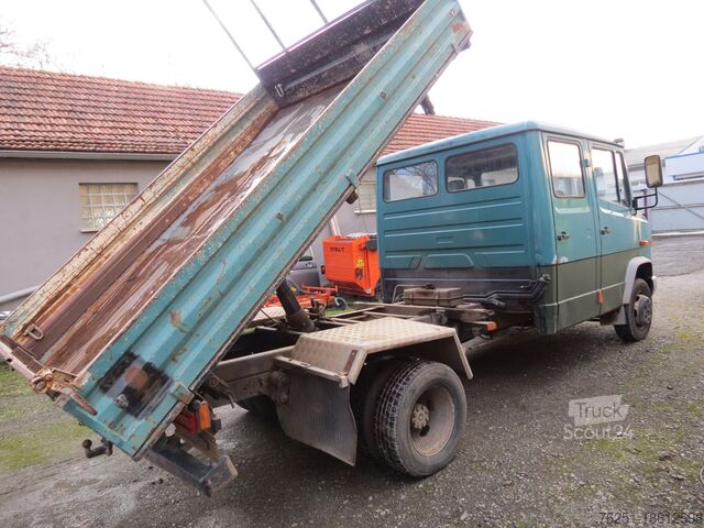 Trojcestný sklápač Mercedes-Benz Vario 612 DoKa Standheizung AHK