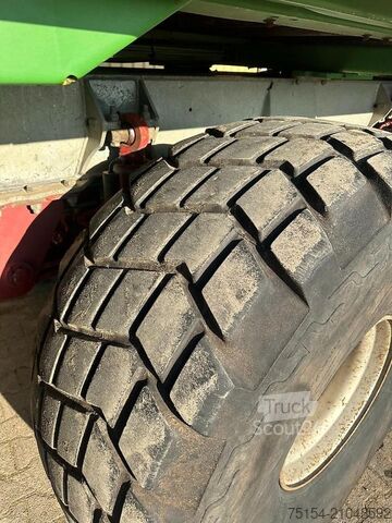 Manure spreader Strautmann PS2401 28m3