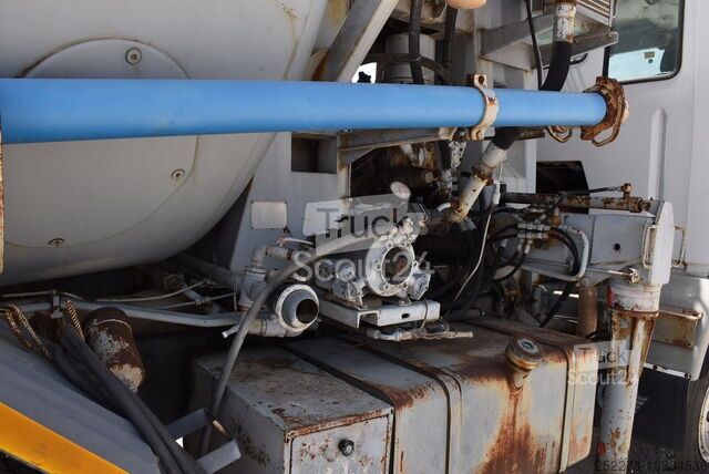 Αντλία σκυροδέματος Astra ASTRA V I BM 64 BETONPOMPA 24MT PER CALCESTRUZZO - BETONIERA