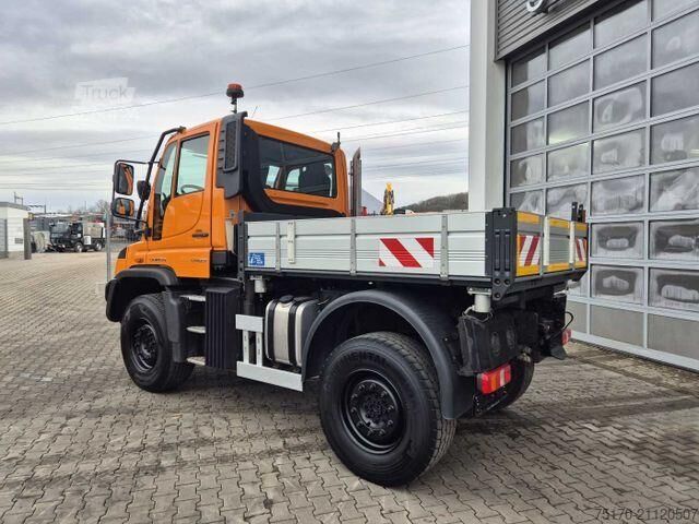 Самоскид Mercedes-Benz Unimog U423 4x4 Hydrostat Zapfwelle