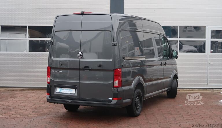  Volkswagen Crafter 35 2.0 TDI L3H3 AUT/ LED/ CAMERA/ CLIMA...