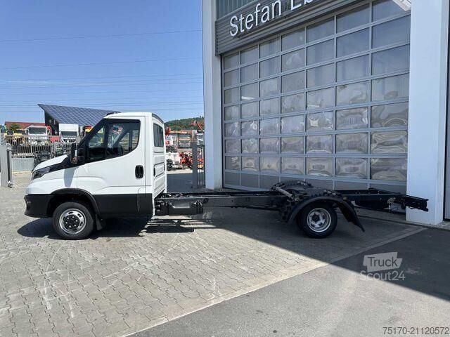 Chassis with cab Iveco Daily 50C18 H 3.0L *R4.350mm*Klima*