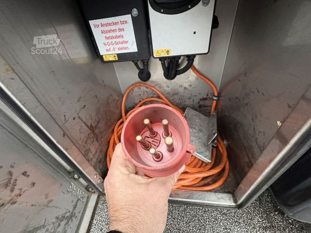 Camion frigorifique MERCEDES-BENZ Antos2540*E6c*Frigoblock*AHK*LBW*Lift*Kamera*TÜV