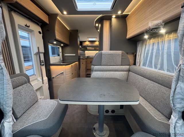 Poluintegrisani kamper MALIBU T 430 KB LE comfort Solar+ACC+TV+LED+Wechselrich
