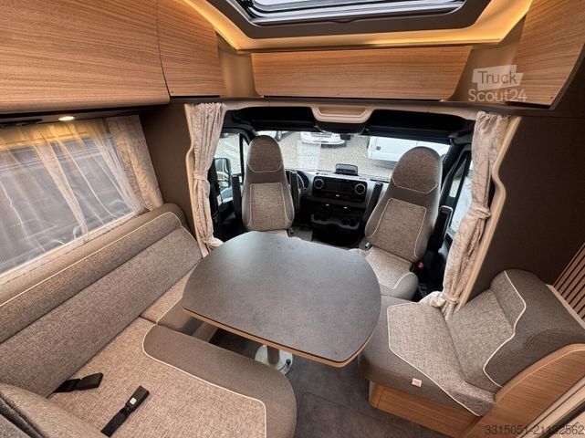 Poluintegrisani kamper MALIBU T 430 KB LE comfort Solar+ACC+TV+LED+Wechselrich