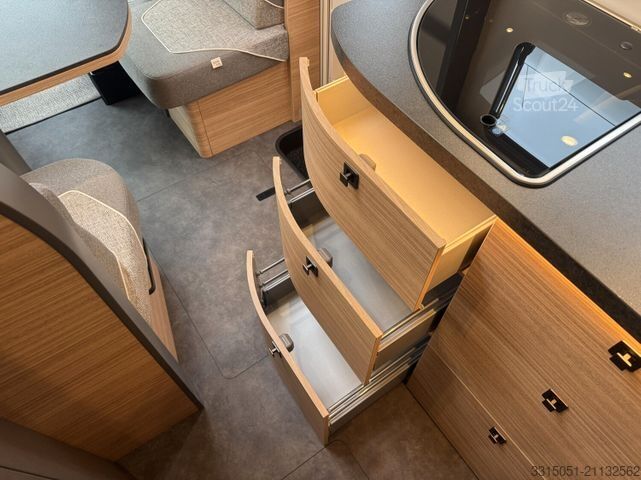 Poluintegrisani kamper MALIBU T 430 KB LE comfort Solar+ACC+TV+LED+Wechselrich