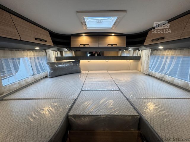 Poluintegrisani kamper MALIBU T 430 KB LE comfort Solar+ACC+TV+LED+Wechselrich