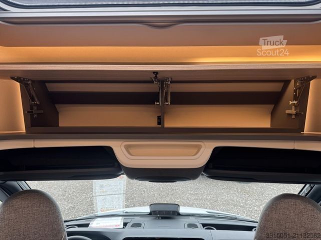 Poluintegrisani kamper MALIBU T 430 KB LE comfort Solar+ACC+TV+LED+Wechselrich