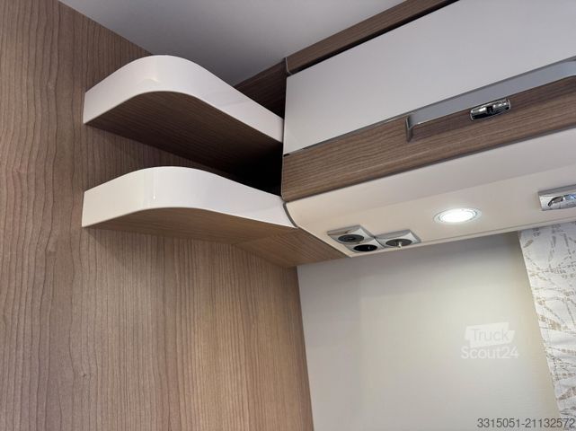 Polintegriran avtodom MALIBU Edition+ T 490 RB LE comfort Solar+ACC+Kamera+Ka