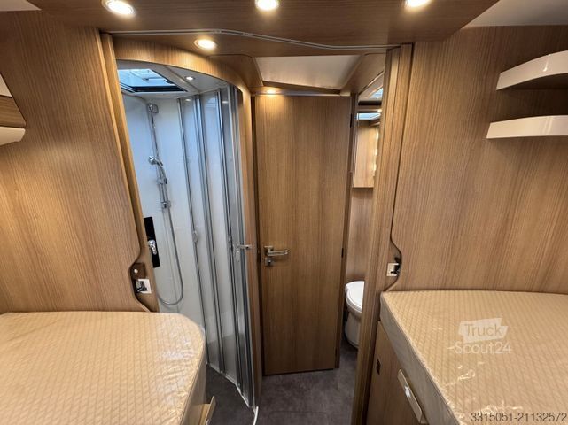 Polintegriran avtodom MALIBU Edition+ T 490 RB LE comfort Solar+ACC+Kamera+Ka