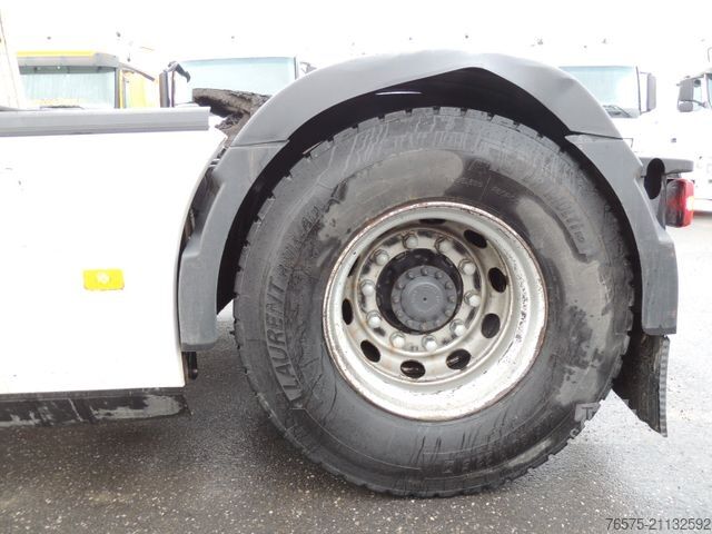 Standard tractor unit VOLVO FH 500 Globetrotter