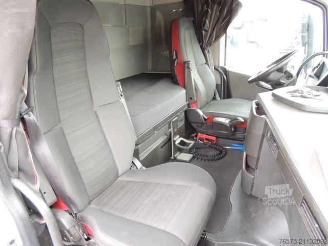 Standard tractor unit VOLVO FH 500 Globetrotter