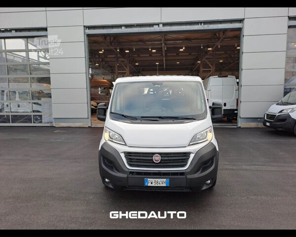 Minibus FIAT FIAT DUCATO CON CASSONE FISSO E GRU