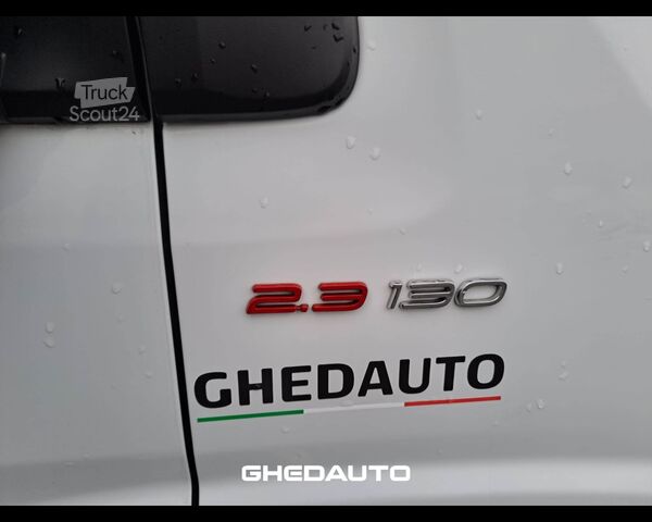 Minibus FIAT FIAT DUCATO CON CASSONE FISSO E GRU