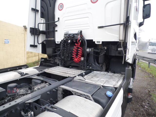 Trattore stradale standard Renault T 480