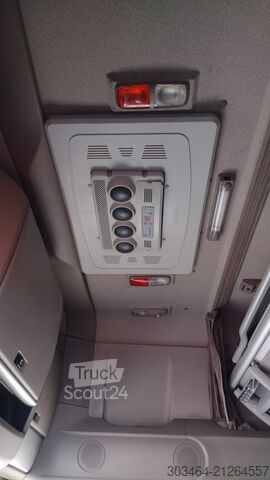 Standardni vlačilec DAF XF 510 FT SSC  ADR