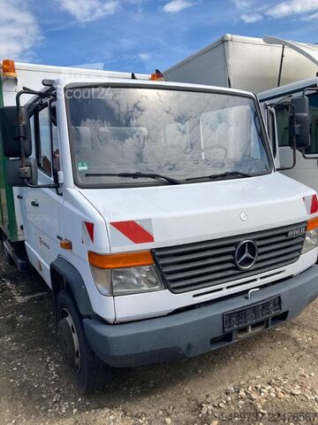 Boxvogn Mercedes-Benz Vario 816 D