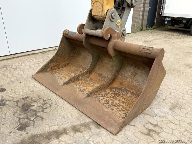 Excavator pe șenile Liebherr R924 LC