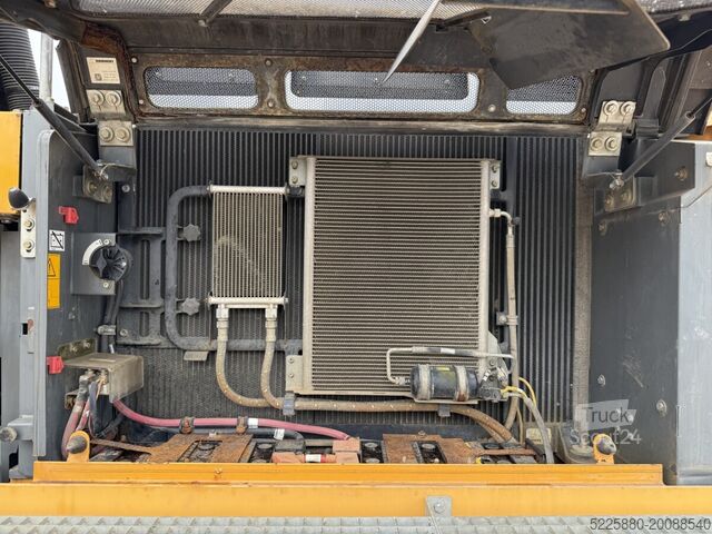 Excavator pe șenile Liebherr R924 LC