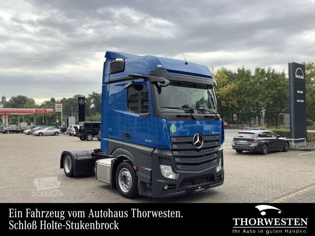 Véhicule tracteur volume Mercedes-Benz 1845 LSnRL Big Retarder Standkl. HUBSATTELPLATTE