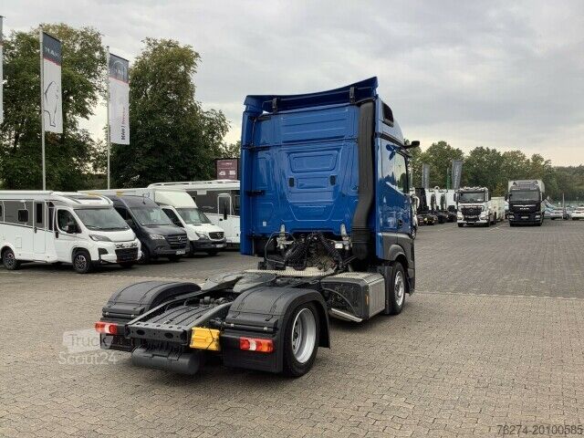 Véhicule tracteur volume Mercedes-Benz 1845 LSnRL Big Retarder Standkl. HUBSATTELPLATTE