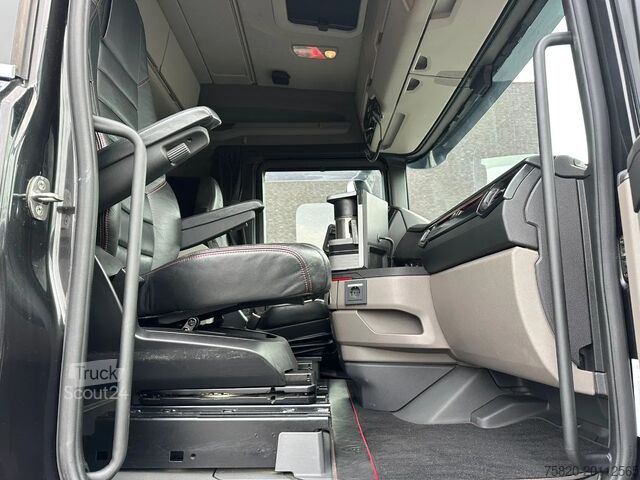 Standard-SZM Scania S520 6X4 HEAVY DUTY TRACTOR/TREKKER/SZM