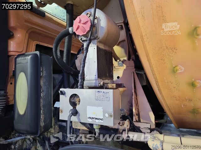 Mixer MAN 35.363 8X4 9m3 Liebherr mixer Big-Axle Steelsus...