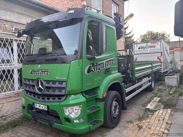 Macara montată pe camion Mercedes-Benz Arocs