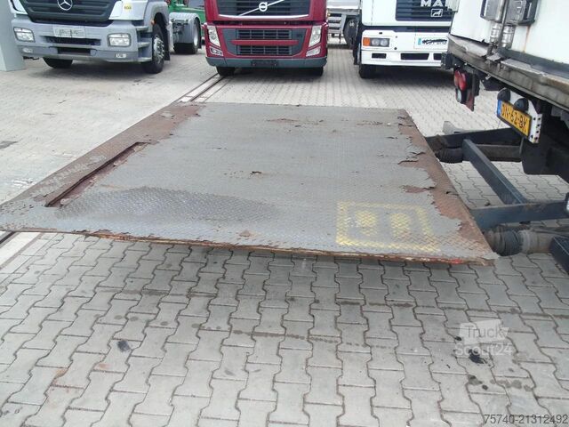 Kølet/frosset transport Schmitz Cargobull CARRIER VECTOR 1950 + LIFT + APK 07-26