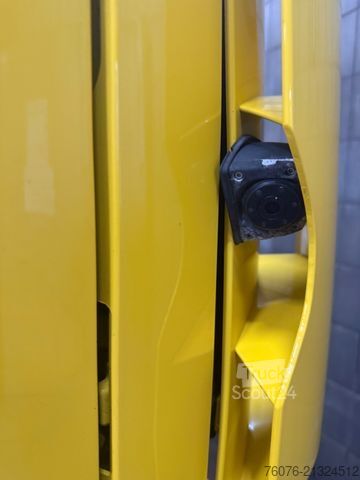 Camion frigorific MERCEDES-BENZ 2540 L 6x2/4 Kühlkoffer 9.1m Carrier 1100U LBW