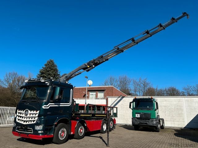 Teherautóra szerelt daru MERCEDES-BENZ 3253 Pritsche + HIAB 302 Kran 8x2-4