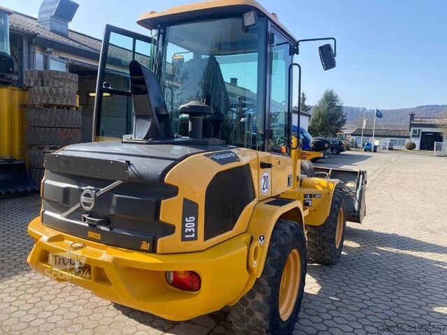 Chargeuse Volvo L 30 G