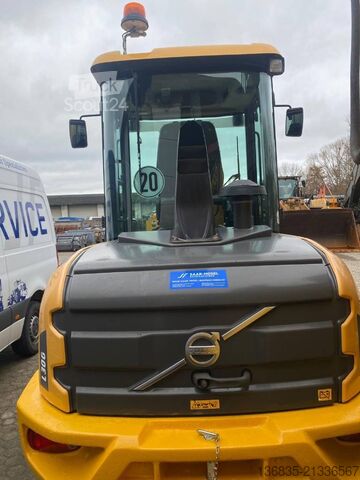 Chargeuse Volvo L 30 G