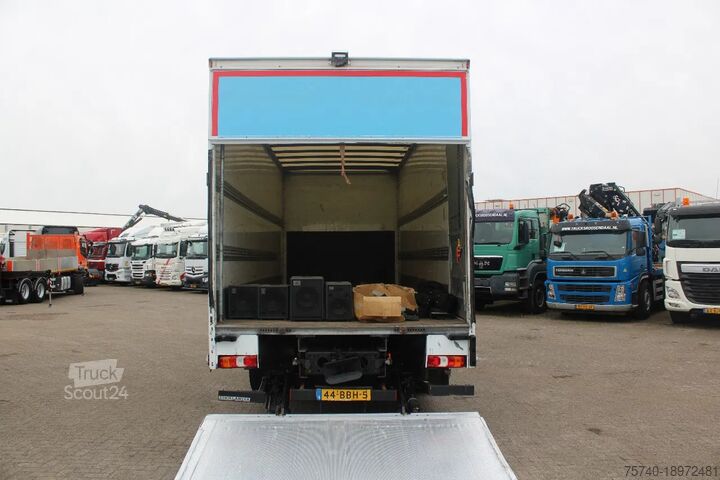 Resväska Mercedes-Benz Antos 360 + euro 6 + lift