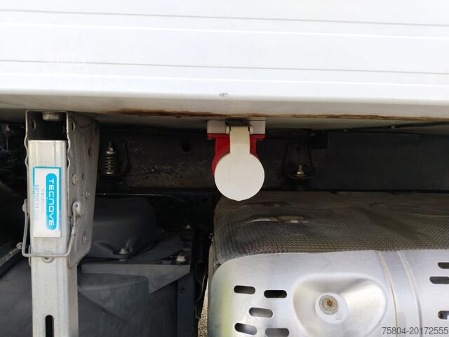 Kyld lastbil Iveco AD260SY/PS