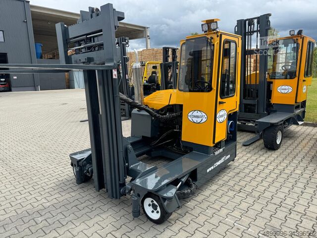 Vierwegvorkheftruck Combilift C3000/Triplex 5500 mm /Perfect condition