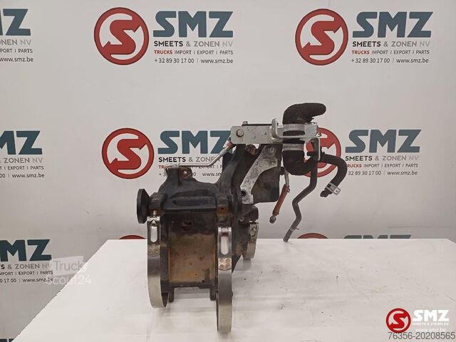 Sistema de escape Caterpillar Mounting exhaust Caterpillar