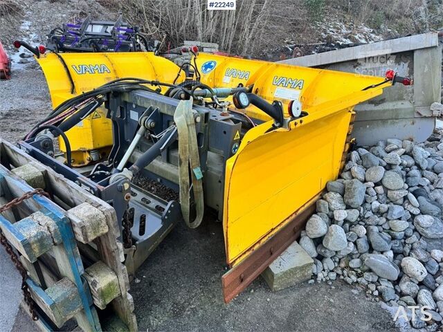 μηχάνημα κατασκευών Vama EAU4800K folding wing plow