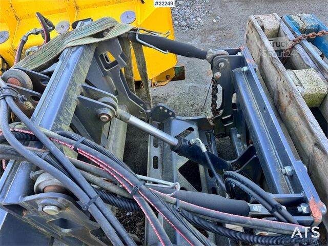 μηχάνημα κατασκευών Vama EAU4800K folding wing plow