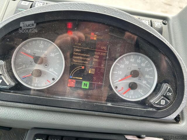 ESSELMANN Fahrzeugtechnik GmbH & Co. KG ESSELMANN Fahrzeugtechnik GmbH & Co. KG ESSELMANN Fahrzeugtechnik GmbH & Co. KG