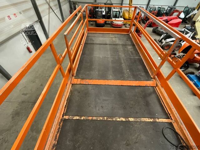 Schaarlift JLG 245-25