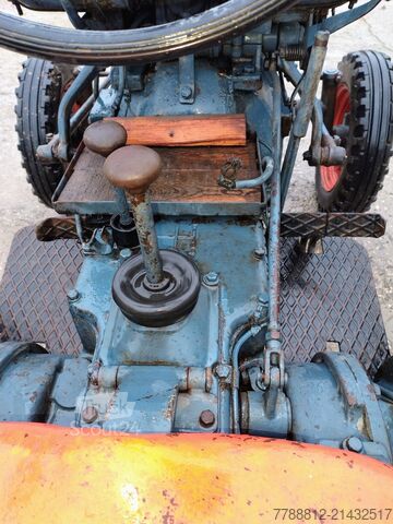 Tracteur Lamborghini DL 30 super