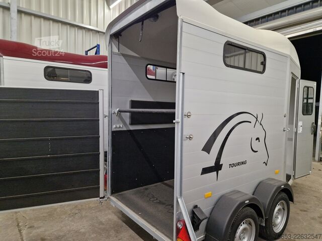 Remorque à chevaux Cheval Liberté Touring One single Horse Trailer Frontexit 1600kg Pullman brandnew