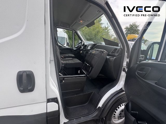 Furgone a tetto alto IVECO 35S14A8V, Fahrersitz hydraul. Rückfahrkamera