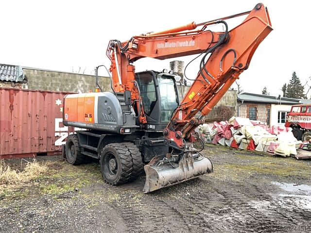 Excavator pe roți Hitachi ZX 170W-3