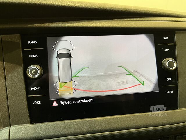 Panel van Volkswagen Transporter 2.0 TDI L2H1 150 PK Automaat Servic...