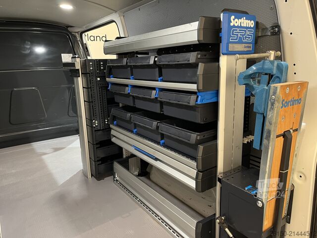 Panel van Volkswagen Transporter 2.0 TDI L2H1 150 PK Automaat Servic...