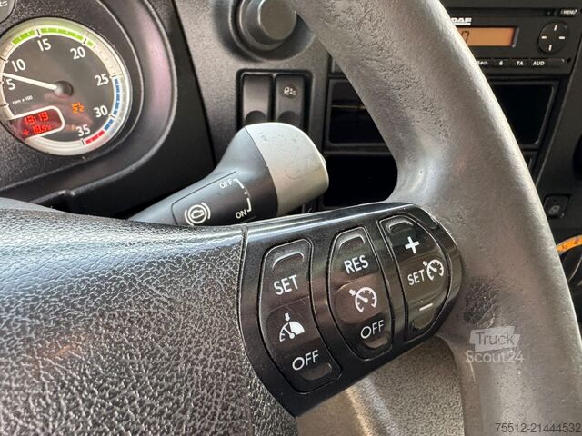 Valise DAF CF 65.220 / Tail Lift / Euro 5 / Klima / NL Truck