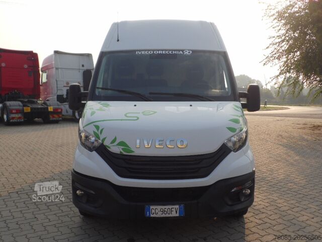 Fourgon fermé Iveco DAILY 35S14NV 3.0 CNG PLM-TA